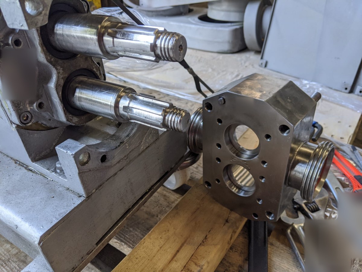 Mechanical Seals vs Gland Packing: Which Should You Choose?
